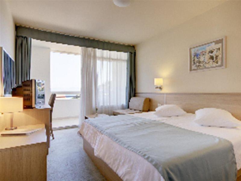 Hotel Quercus Drvenik  Dış mekan fotoğraf